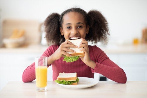 4 voedingsstoffen die de groei in de adolescentie stimuleren
